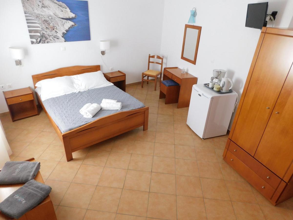 Pasithea Folegandros Hotel Agali Exterior photo
